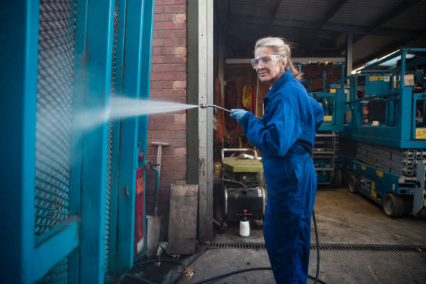 Best Commercial Pressure Washing  in Kenova, WV